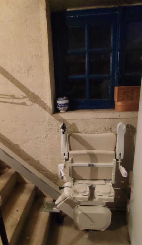 Sesame Automatisme Monte Escalier – 2 235